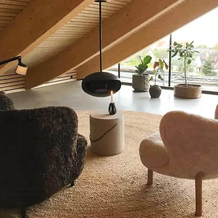 Architectural Pearl With Ocean View In Feriehus *